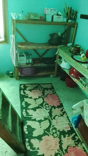 Vând casa zona liniștită  - imagine 2