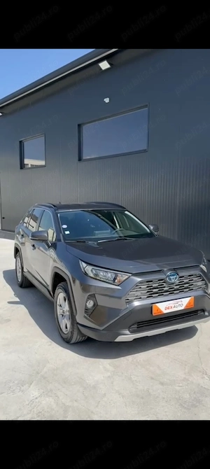 Rav 4 hybrid de vânzare 