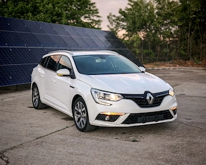 Renault Megane-Limited 1.5 DCi 110 CP EURO 6 - imagine 5