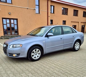 Audi A4 2.0  - imagine 2