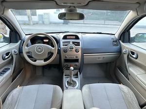 Renault Megane 2 Sedane 1.6 16valve Prestige  Full Climatronic Pilot automat Impecabil Tehnic Esteti - imagine 5