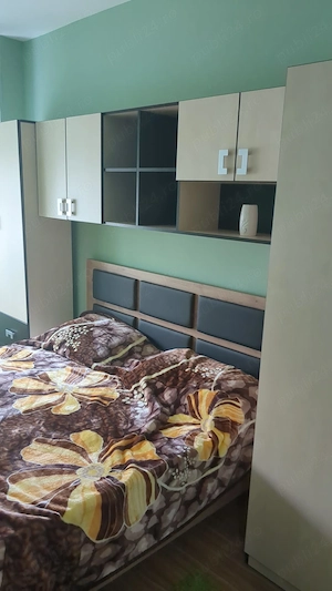 Proprietar vind apartament cu trei camere  - imagine 5