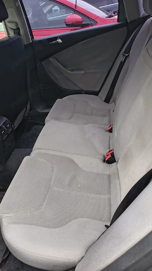 VW Passat  - imagine 3