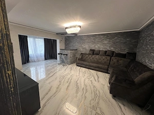 Închiriez apartament 3 camere termen lung Fetești 