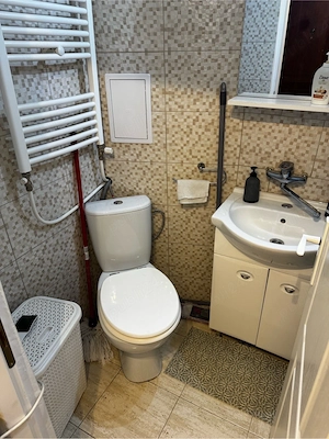 apartament cu 2 camere de închiriat pe termen lung - imagine 4