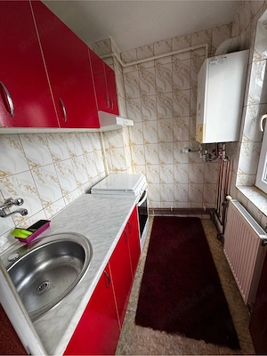 apartament cu 2 camere de închiriat pe termen lung - imagine 3