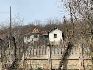 Se vinde casă din cărămidă, locuibilă, în  comuna Melinești, Dolj. Suprafață teren: 1700 mp intravil - imagine 5