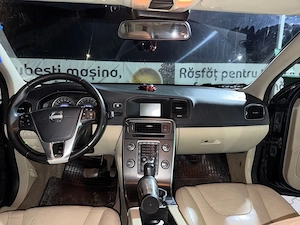 Vand volvo V60 D3  - imagine 2
