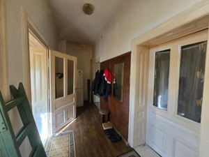 Apartament 4 camere, Zona Cetatii, Curte Comuna, Pivnita mare - imagine 9