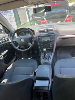 Skoda Octavia 2  - imagine 7