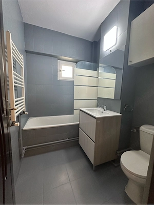 Apartament 4 camere intersectia Dacia (blocul turn cu bioclinica) - imagine 10
