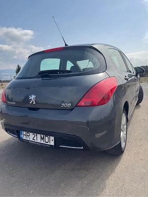  Peugeeugeot 308   1.6  benzină    120 CP   2007   Panoramic   Întreținută, gata de drum . - imagine 5