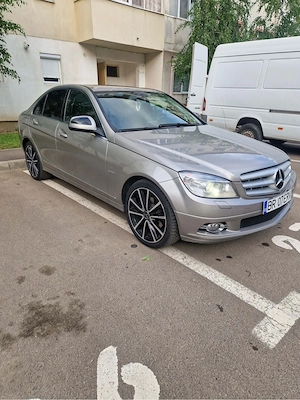 Mercedes C-Class w204 Diesel  - imagine 2