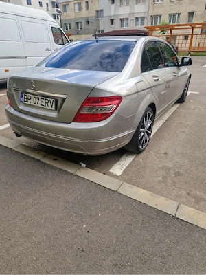 Mercedes C-Class w204 Diesel  - imagine 3