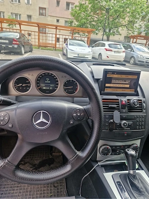 Mercedes C-Class w204 Diesel  - imagine 5