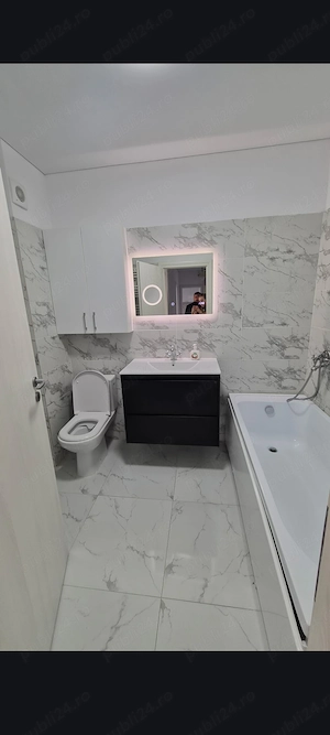 Închiriez camera într-un apartament  - imagine 2