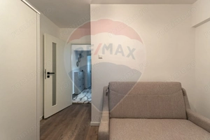 DE INCHIRIAT ap 3 camere- zona Cerna/ Tractorul! - imagine 12
