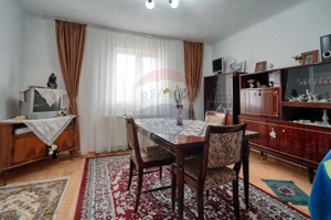 Casă / Vilă cu 6 camere de vânzare în zona Bartolomeu - imagine 8
