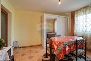 Casă / Vilă cu 6 camere de vânzare în zona Bartolomeu - imagine 19