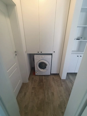 Langa Benzinaria Esso Giroc,In Bloc Nou,Cu Centrala Proprie și Loc Parcare privat, Mobilat Nou,Liber - imagine 9