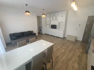 Langa Benzinaria Esso Giroc,In Bloc Nou,Cu Centrala Proprie și Loc Parcare privat, Mobilat Nou,Liber - imagine 3