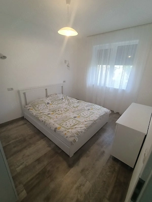 Langa Benzinaria Esso Giroc,In Bloc Nou,Cu Centrala Proprie și Loc Parcare privat, Mobilat Nou,Liber - imagine 6