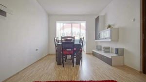 Apartament cu 2 camere de vânzare pe str Zorilor, vedere spre Tampa - imagine 14