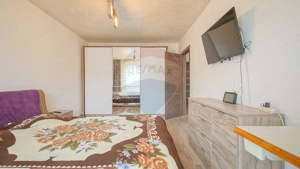 Casă / Vilă cu 3 camere de vânzare - imagine 15