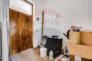 Apartament ultracentral 62 mp cu 2 ferestre spre bulevard - imagine 8