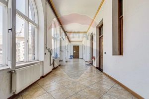 Apartament spatios de vanzare in Palatul Neuman, ultracentral. - imagine 7