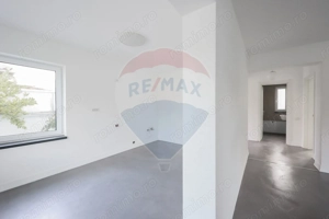 De închiriat casă renovată 2023, 5 camere, pericentral - imagine 8