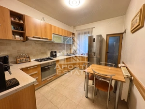 Vilă cu teren 920 mp, pentru familie sau investiție in Timisoara - imagine 7