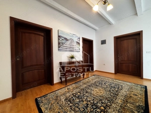 Casa cu 5 camere de inchiriat, garaj, Dumbravita - imagine 11