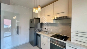 Apartament de vanzare cu 3 camere, etajul intai, Dumbravita - imagine 4
