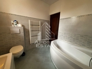 Casa cu 5 camere de inchiriat, garaj, Dumbravita - imagine 14