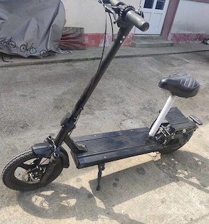 De vînzare trotinetă