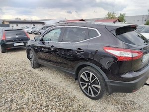 vand Nissan Qashqai 1,6 dci automat - imagine 4