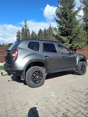 Dacia Duster 4x4  - imagine 4