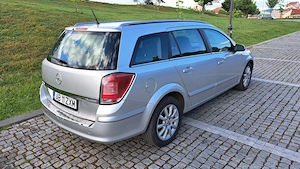 Opel Astra H Break 1.6 twinport 2004 - imagine 3