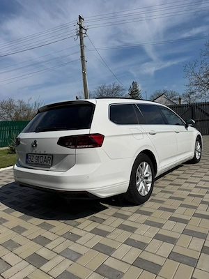 VW Passat B8.5 2.0 tdi DSG an 2020 Comfortline - imagine 4