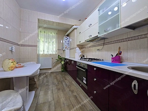 Apartament cu 2 camere, cartier Micro 16, parter - imagine 5