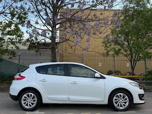 Renault Megane Limited Edition-1.2 TCE 131 CP - imagine 2