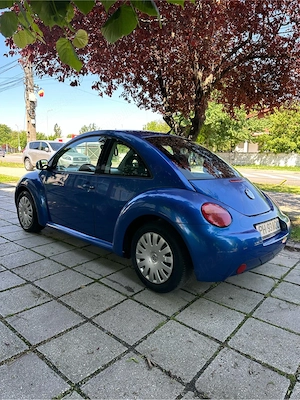 VW Beetle - 1.6 benzina - 102 CP - 178k Km - E4 - AC - Incalzire scaune - Geamuri si oglinzi electri - imagine 2