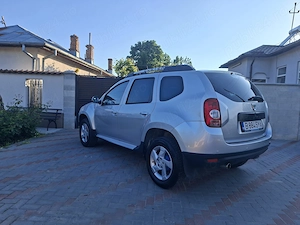 Dacia Duster 2011 -Prim Proprietar in RO. 15 DCI 110Cp Euro 5. Tractiune fata. 218000km! - imagine 4