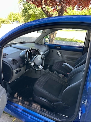 VW Beetle - 1.6 benzina - 102 CP - 178k Km - E4 - AC - Incalzire scaune - Geamuri si oglinzi electri - imagine 7
