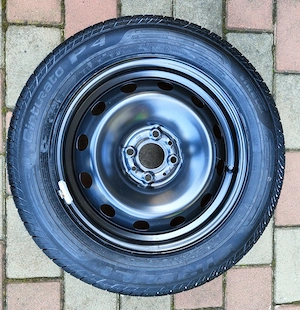 Roata noua pirelli cu tot cu acesorii 185 /65 R15 cric cheie de roti  - imagine 3