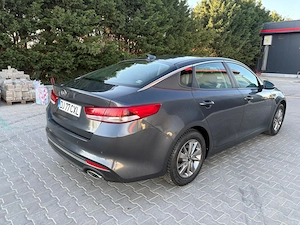 se vinde Kia Optima 1.7 DSL 6MT Classic - imagine 4