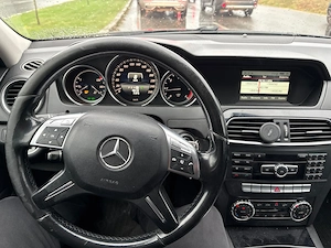 Vand Mercedes C180 - 2014 - W204 - imagine 4