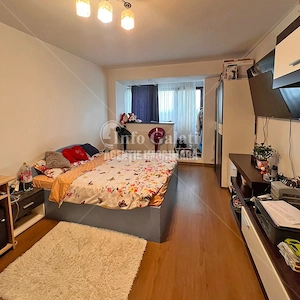 | Aparatament cu 2 camere | Mazepa, BR-uri | 65.000 Euro |