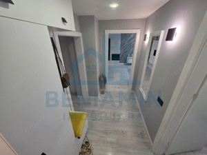 Trei camere decomandat ultra-renovat 2 bai Mcdonalds etaj 2 - imagine 6
